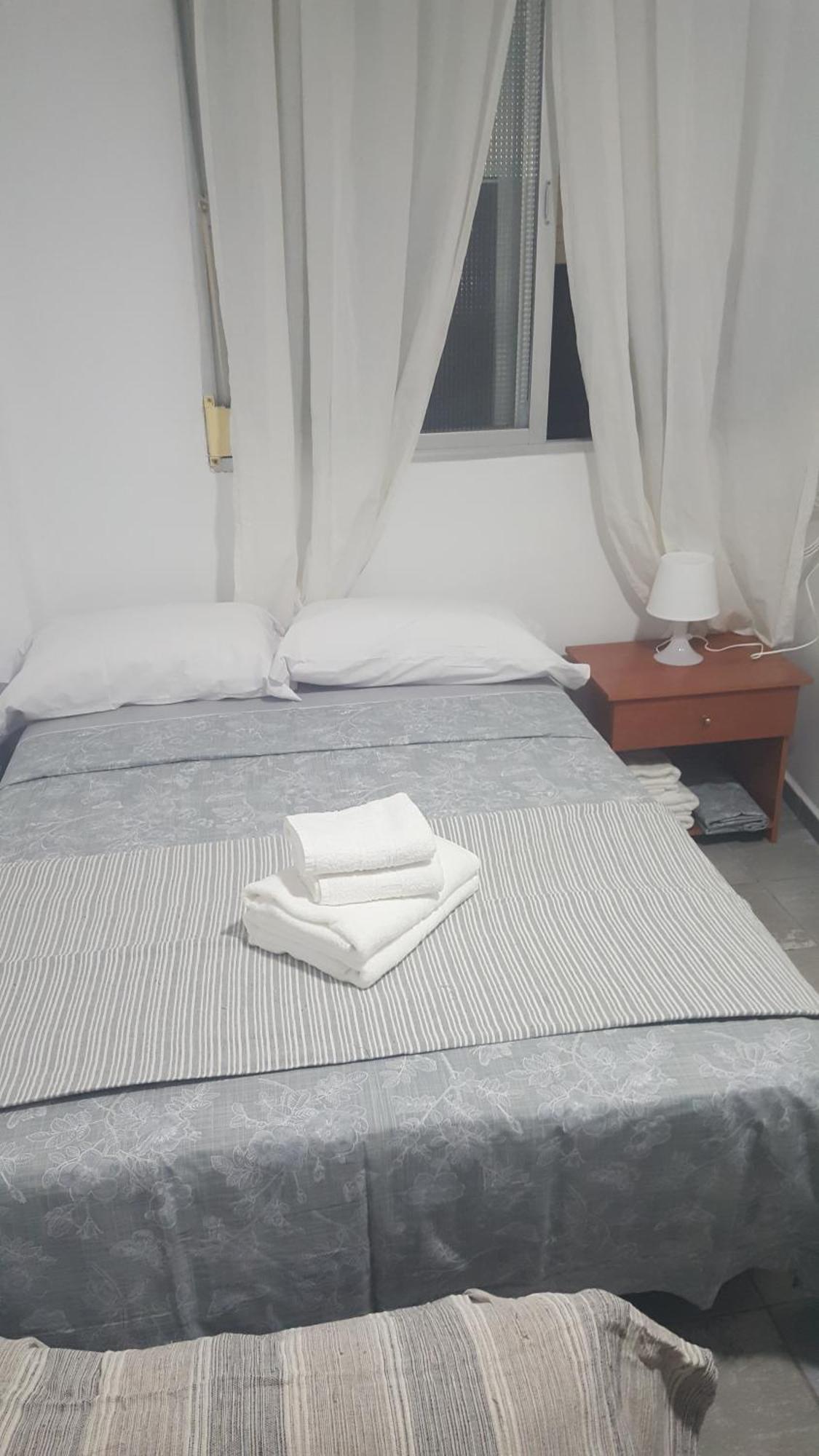 Apartamento Estudio Coris Center Malaga Ngoại thất bức ảnh